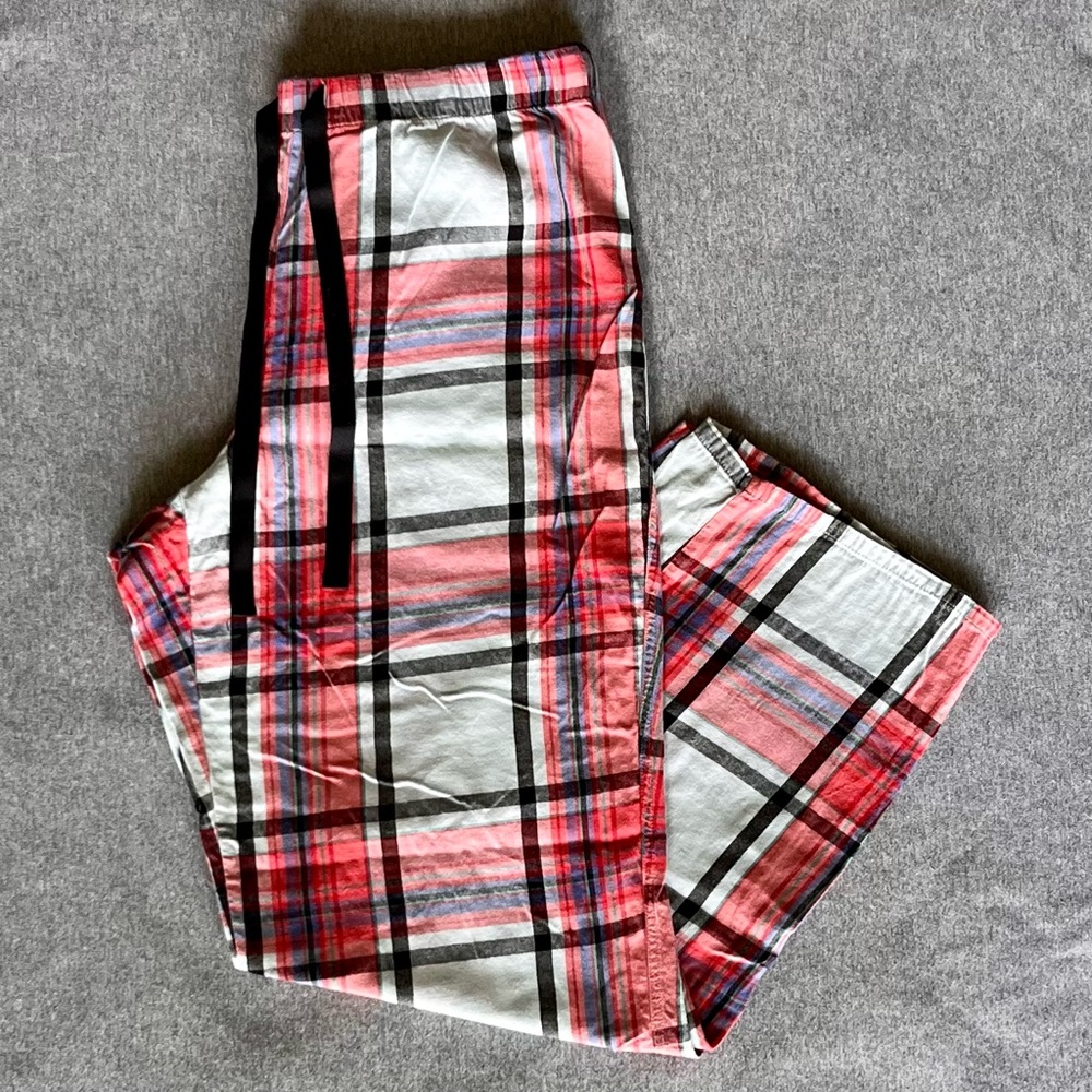 SOLD 🚫 Victoria’s Secret Lightweight Blue Plaid Pajamas Bottom Pants LIKE NEW!